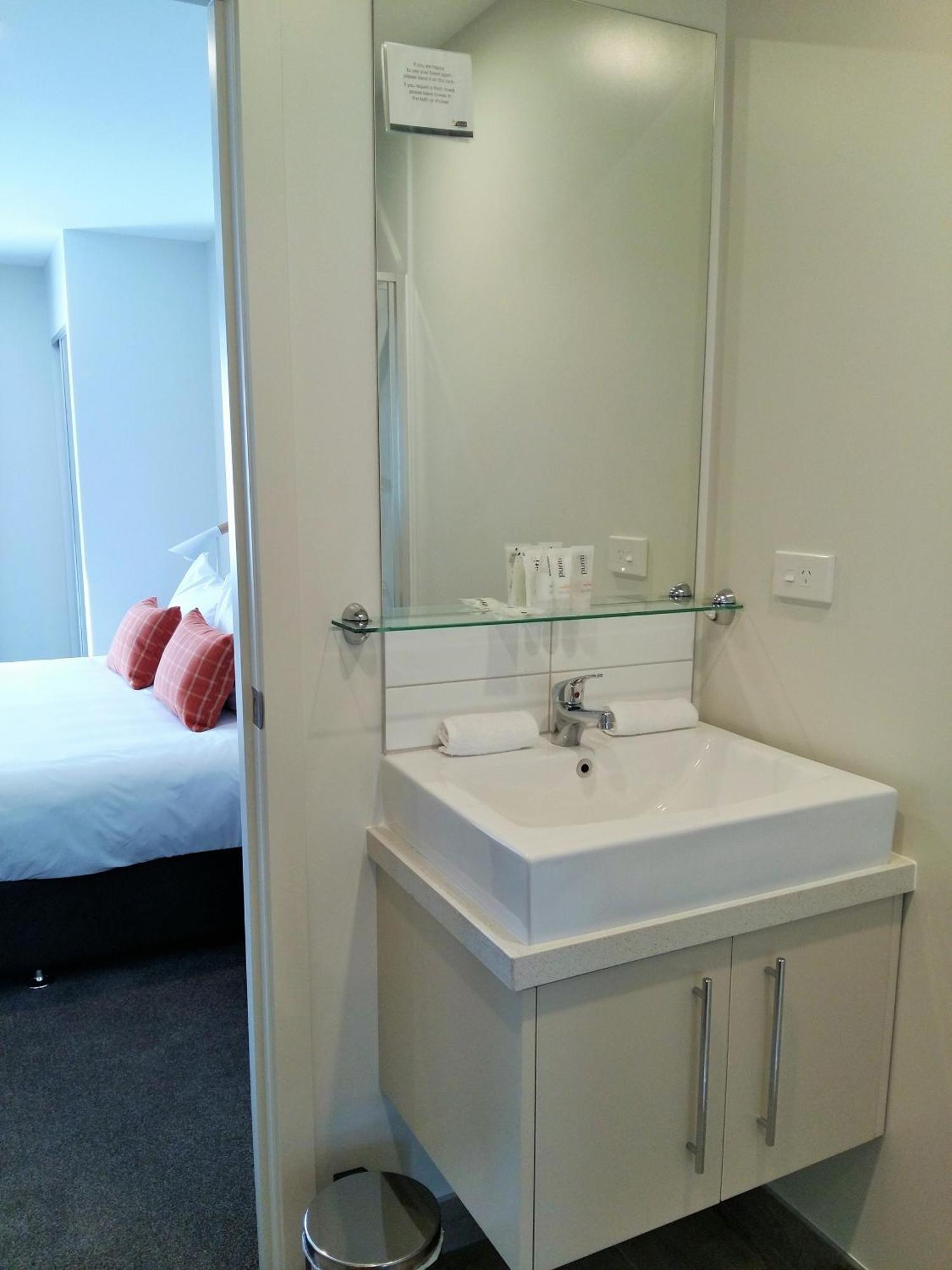 Quest Taupo Lejlighedshotel Værelse billede